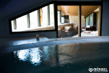 Piscine - © Méribel Tourisme Piscine