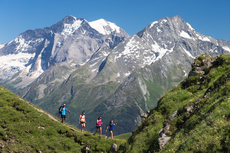 360° d’itinérance sur les crêtes du Mont Jovet - Bozel