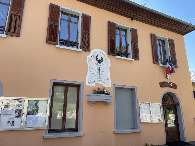 Town hall of Feissons su Salins_Feissons-sur-Salins