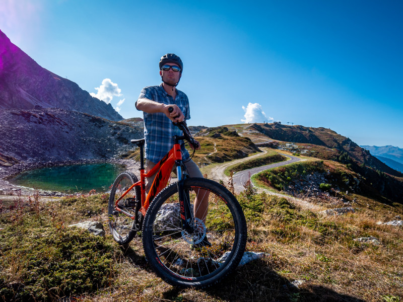 Itinerary electric bike - Loze mountain pass - Courchevel - Meribel