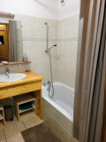 Location vacances - Bozel - Salle de bain