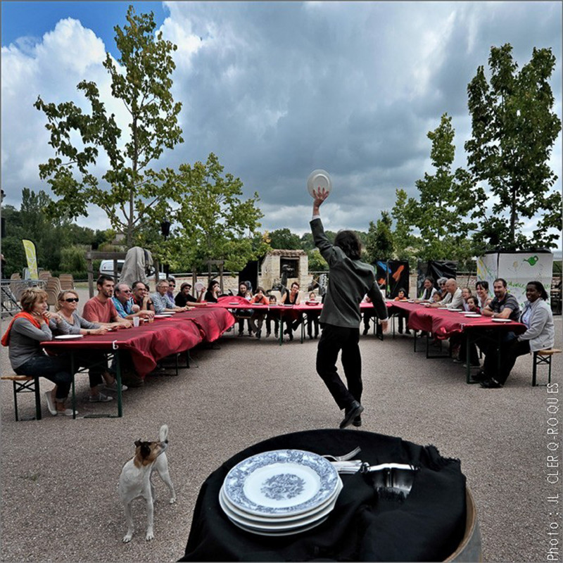 Spectacle Spectacle